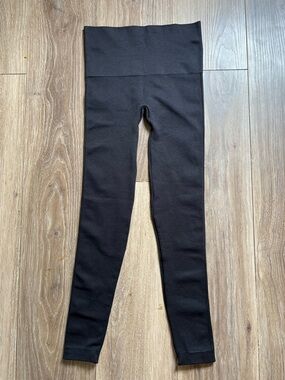 SPANX Kids Black High-Rise Performance Leggings